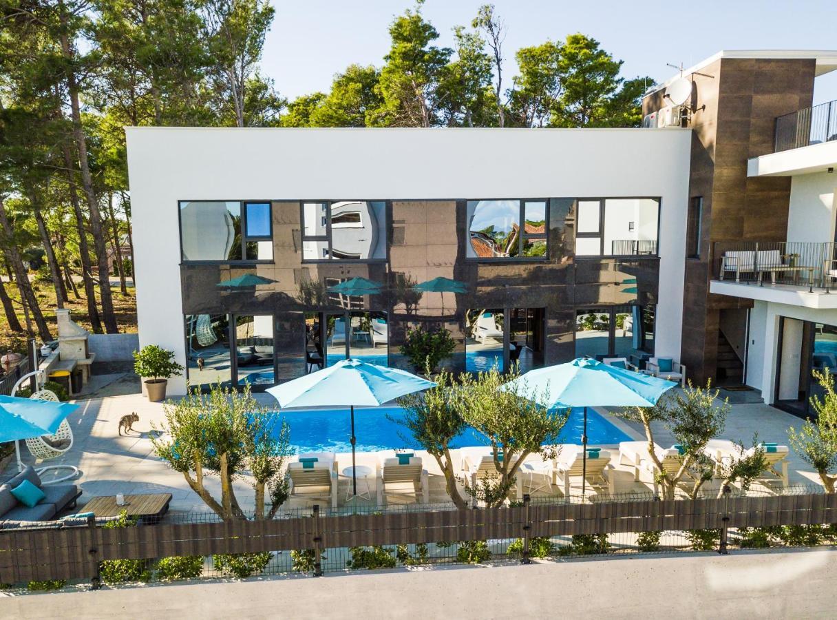 Olive Tree Mansion Apartment Vir Luaran gambar