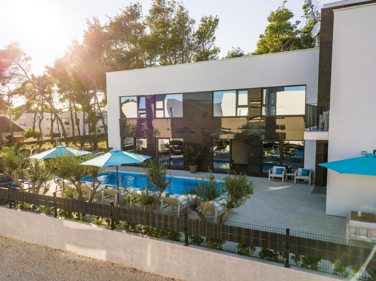Olive Tree Mansion Apartment Vir Luaran gambar