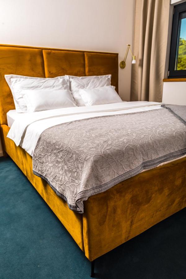 Olive Tree Mansion Apartment Vir Luaran gambar