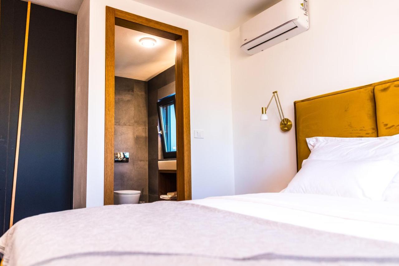 Olive Tree Mansion Apartment Vir Luaran gambar