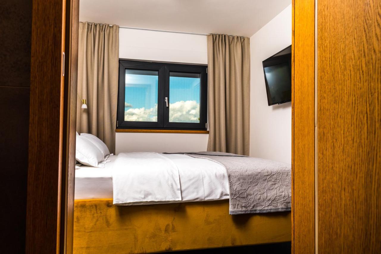 Olive Tree Mansion Apartment Vir Luaran gambar